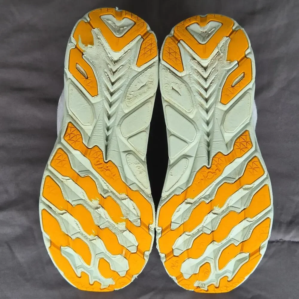 Hoka One One Womens Sz 10.5B Clifton 8 Running Shoes Sneakers Yellow White